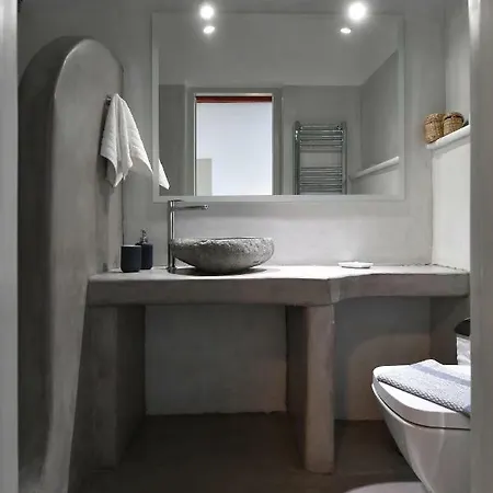 Patriko Family House * Alikí